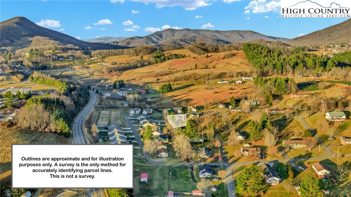 165 W Evergreen Street