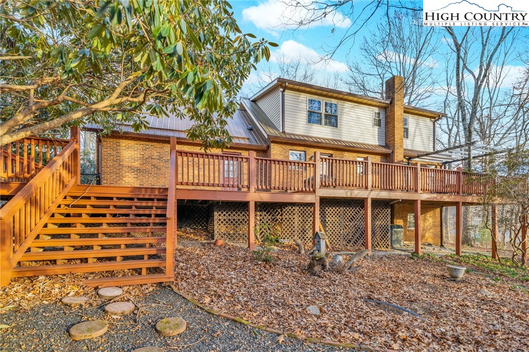 112 Walnut Lane