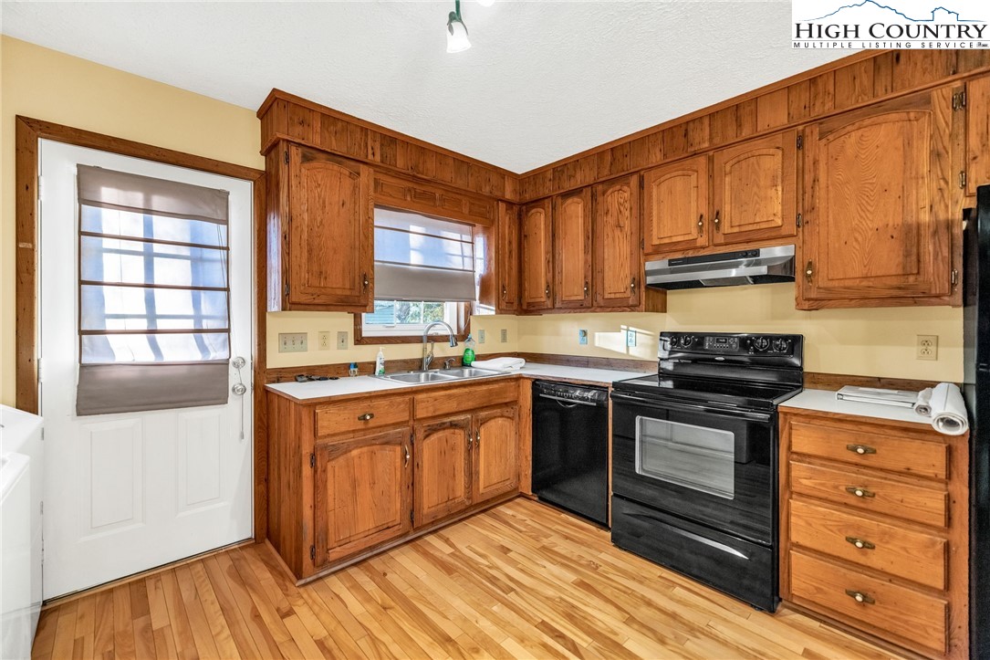 112 Walnut Lane