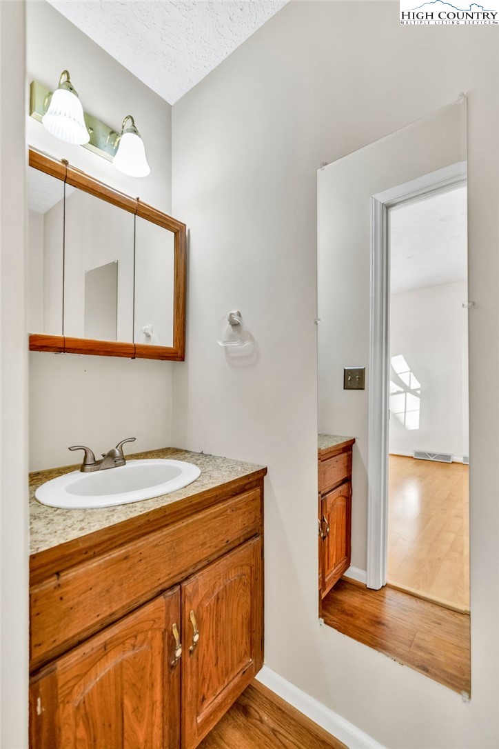 112 Walnut Lane