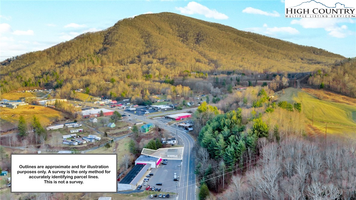 900 U.S. Hwy 221 Business Highway