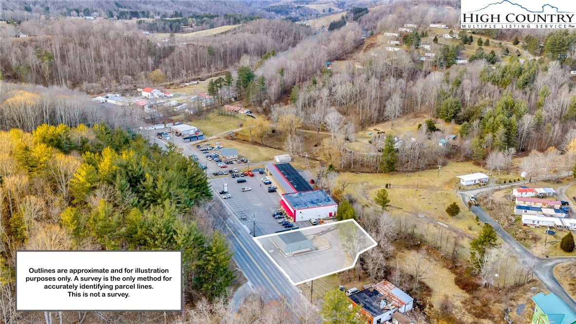 900 U.S. Hwy 221 Business Highway