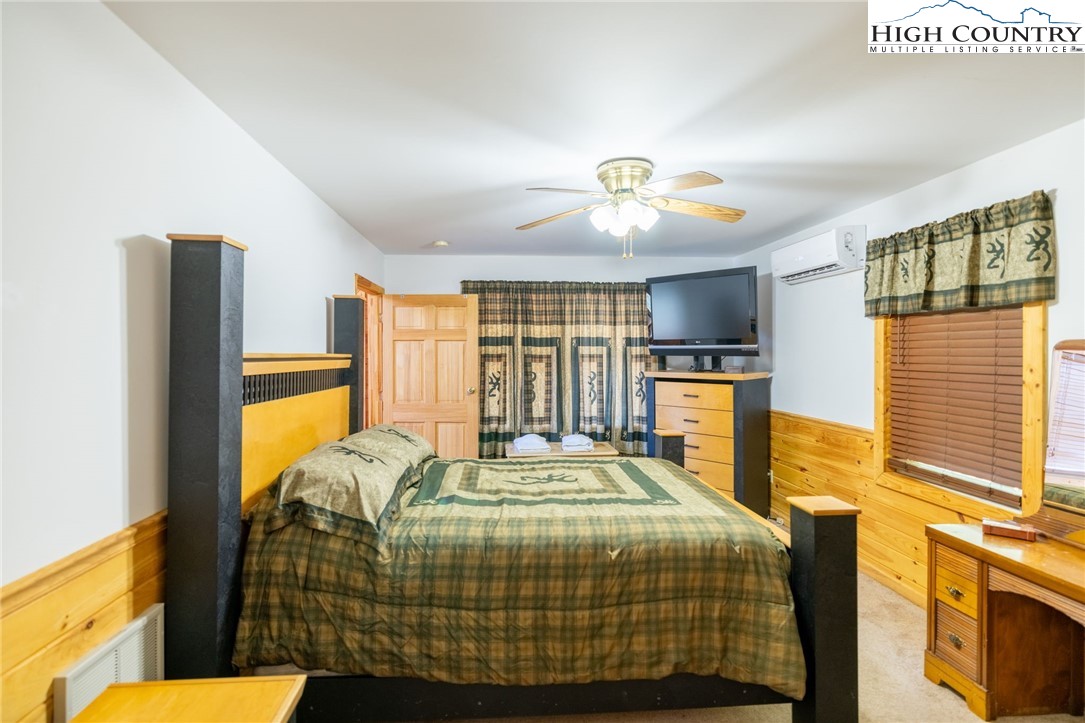 11 Lucky Lakes Drive