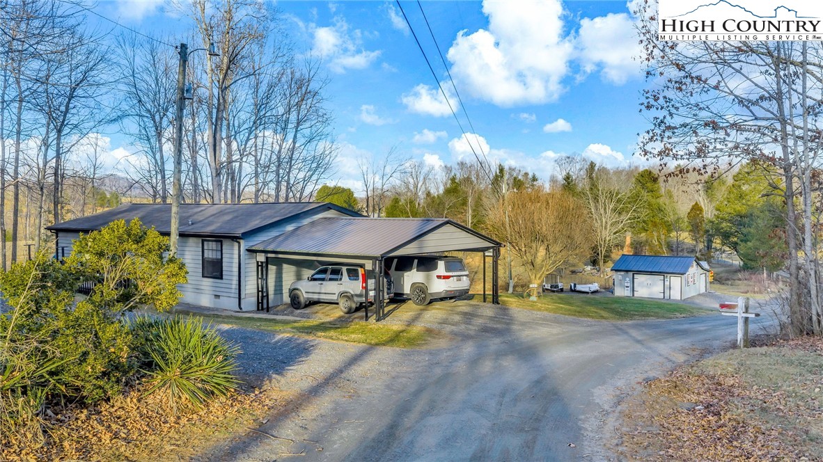 747 Nathans Creek School Road