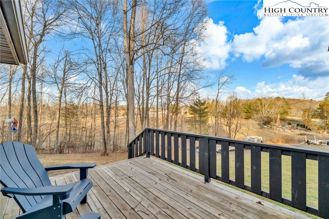 747 Nathans Creek School Road