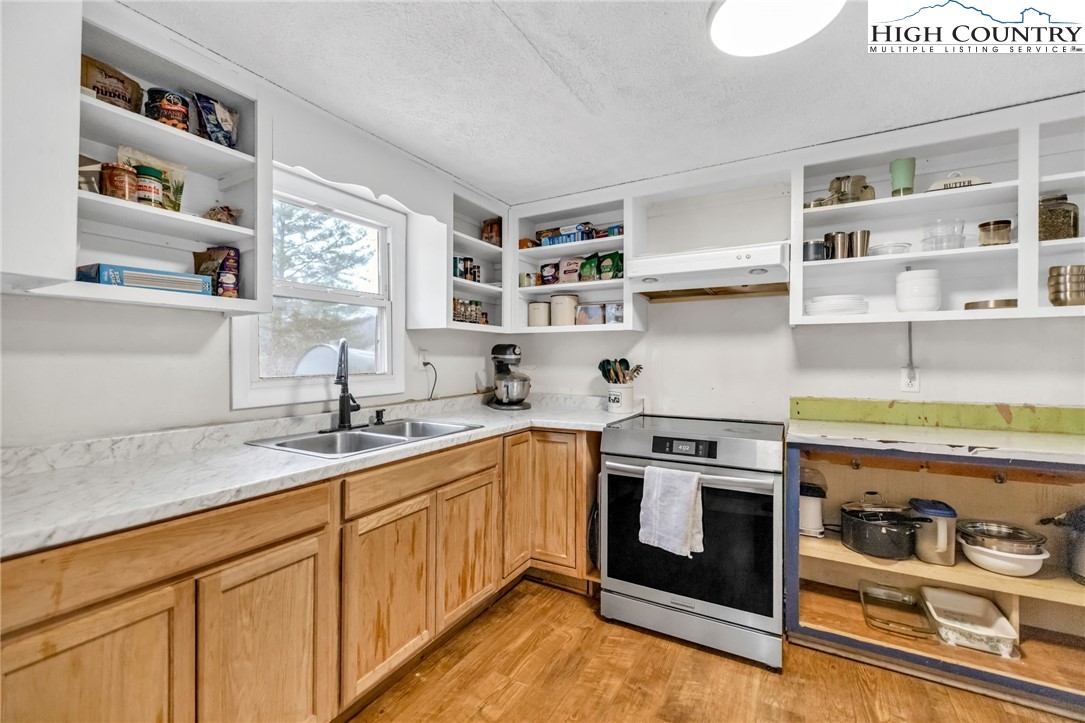 1653 Black Bear Inn Road