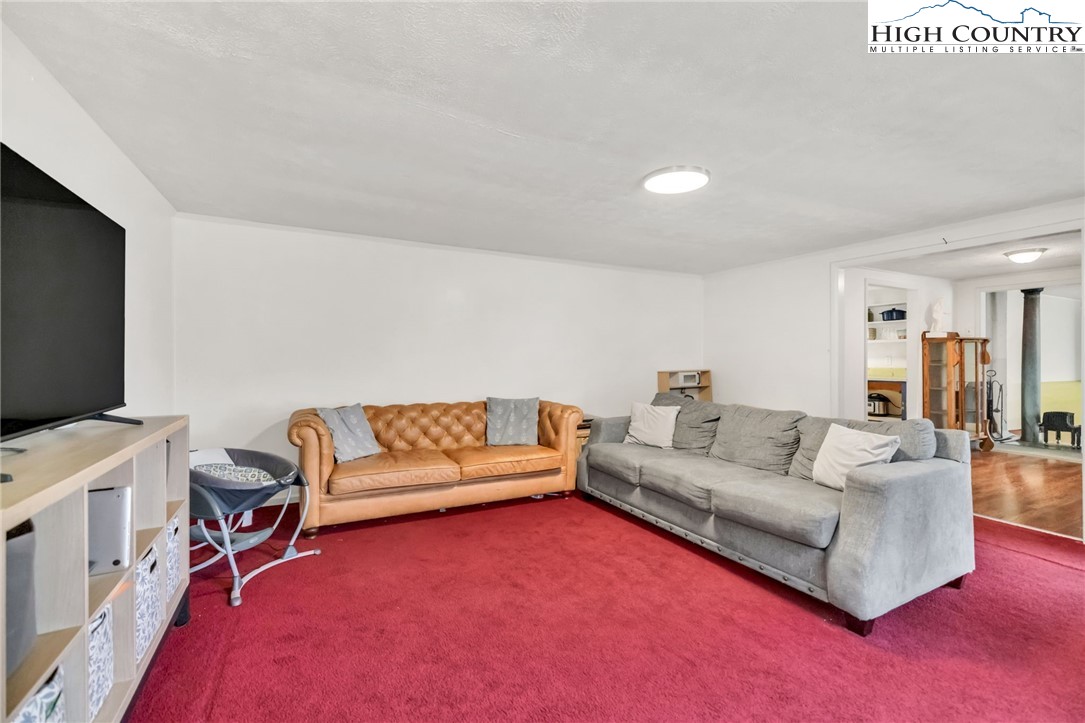 1653 Black Bear Inn Road