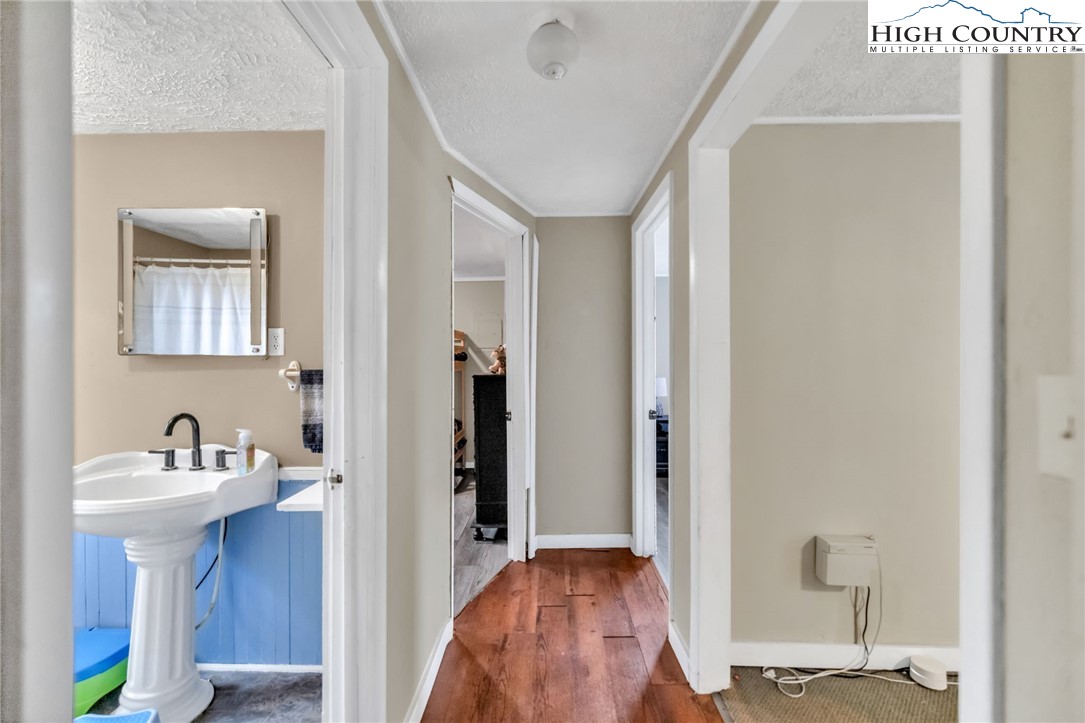 1653 Black Bear Inn Road