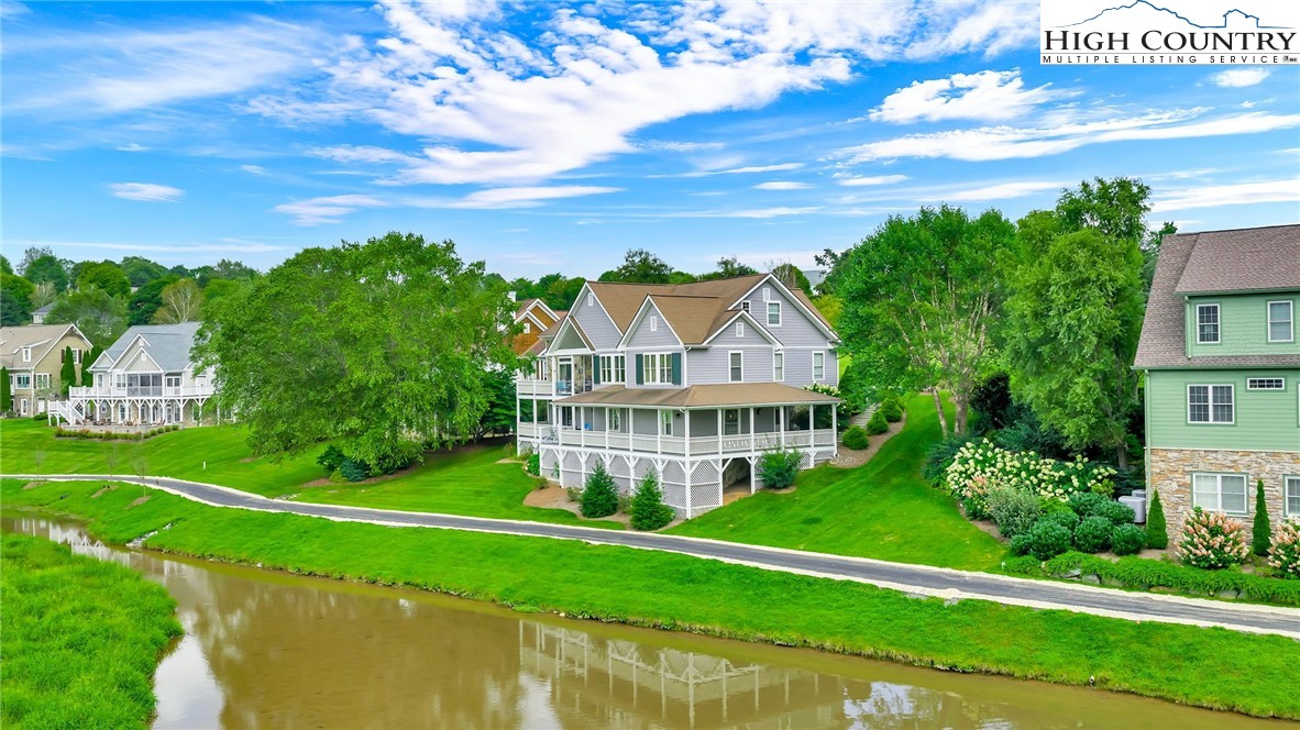 342 Birkdale Ridge