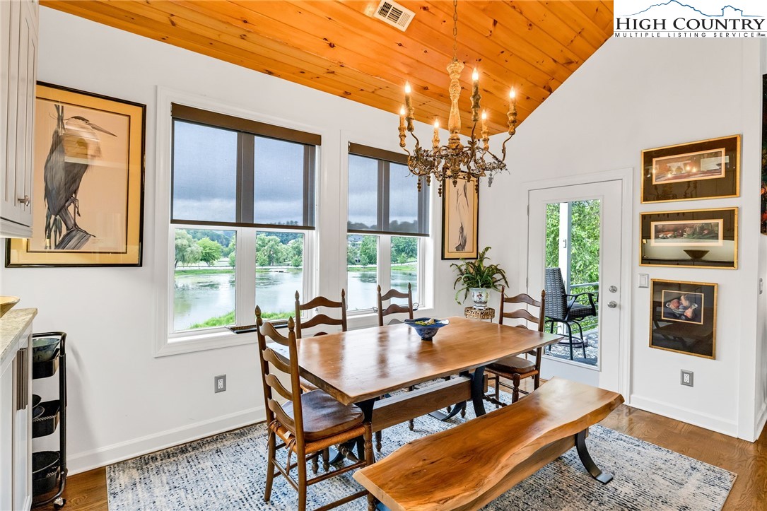 342 Birkdale Ridge