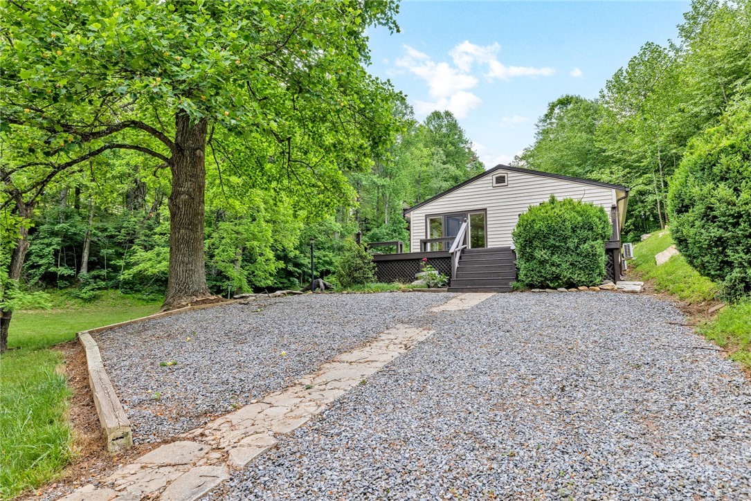 7 Legra Road