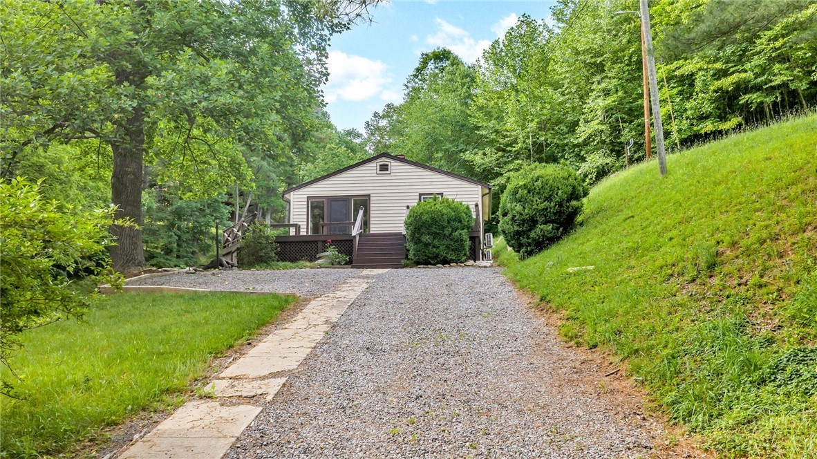 7 Legra Road