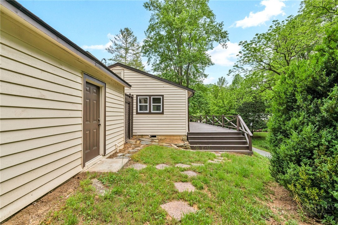 7 Legra Road