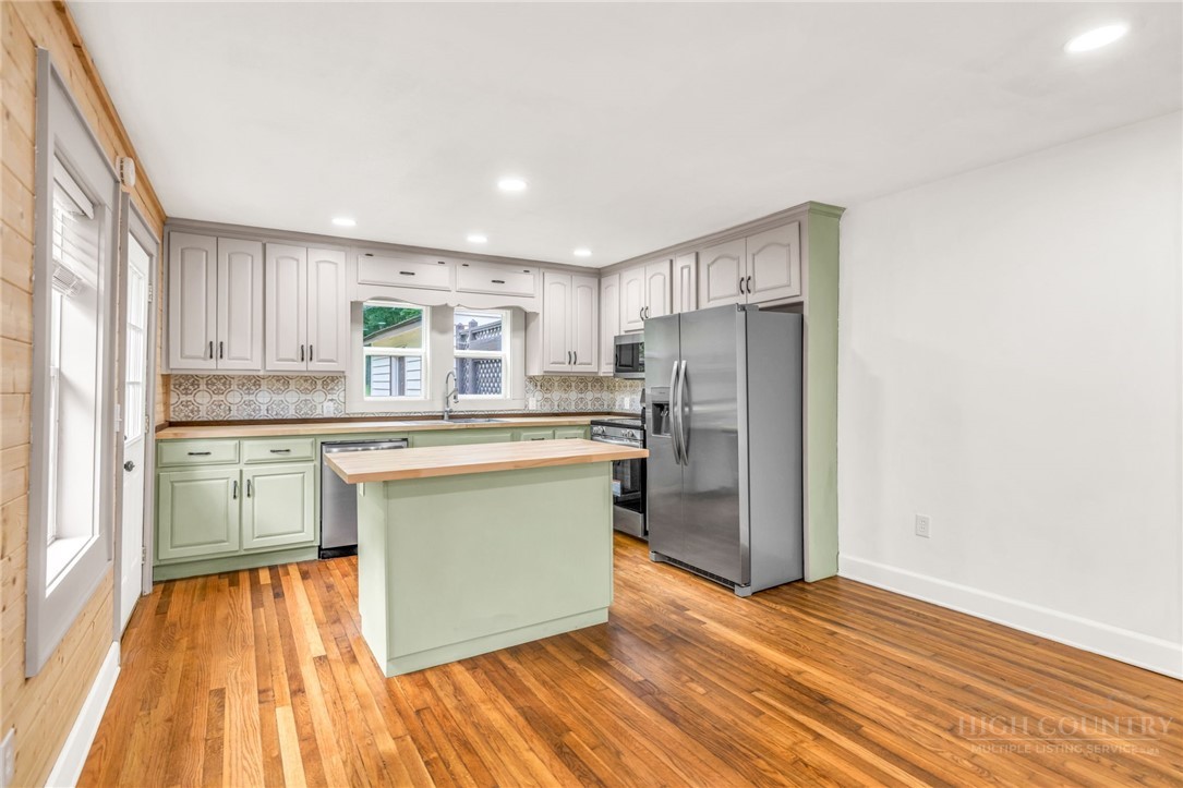 7 Legra Road