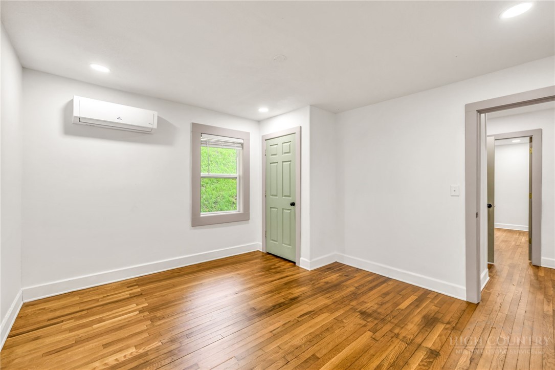 7 Legra Road