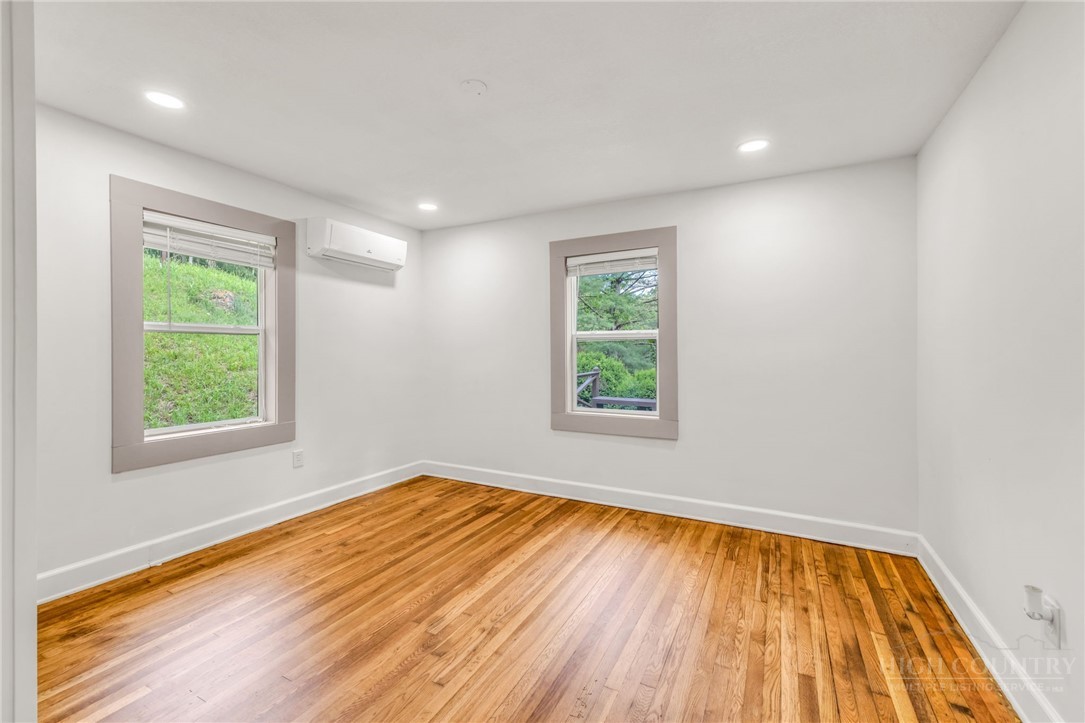 7 Legra Road