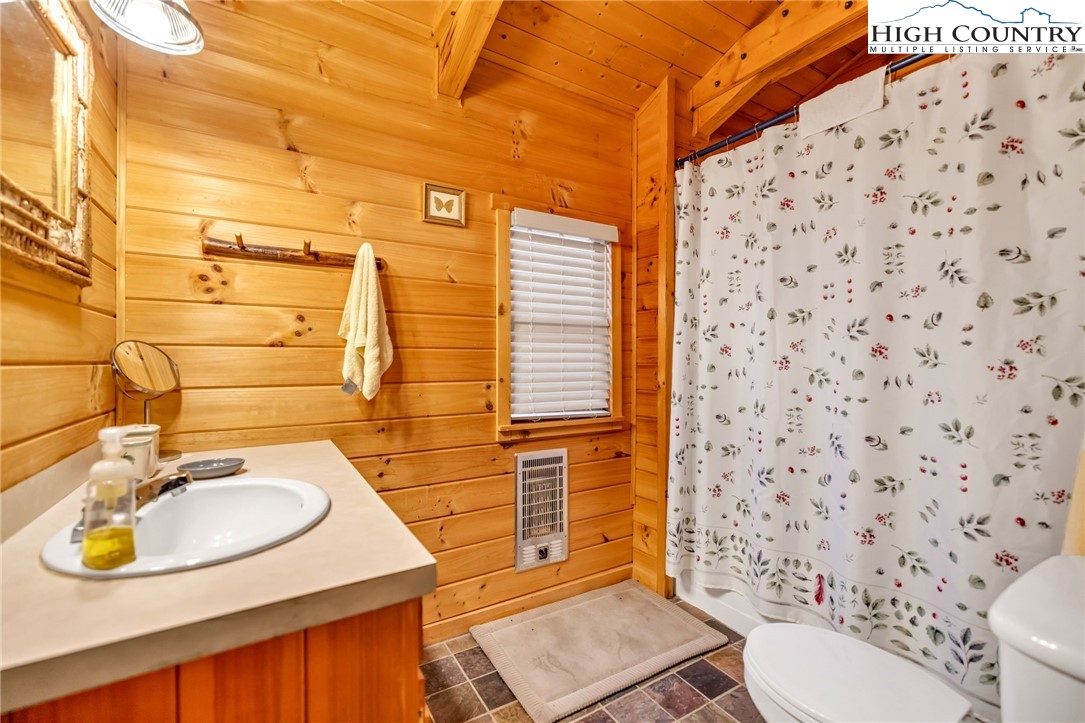 284 Rivers Edge Access Road