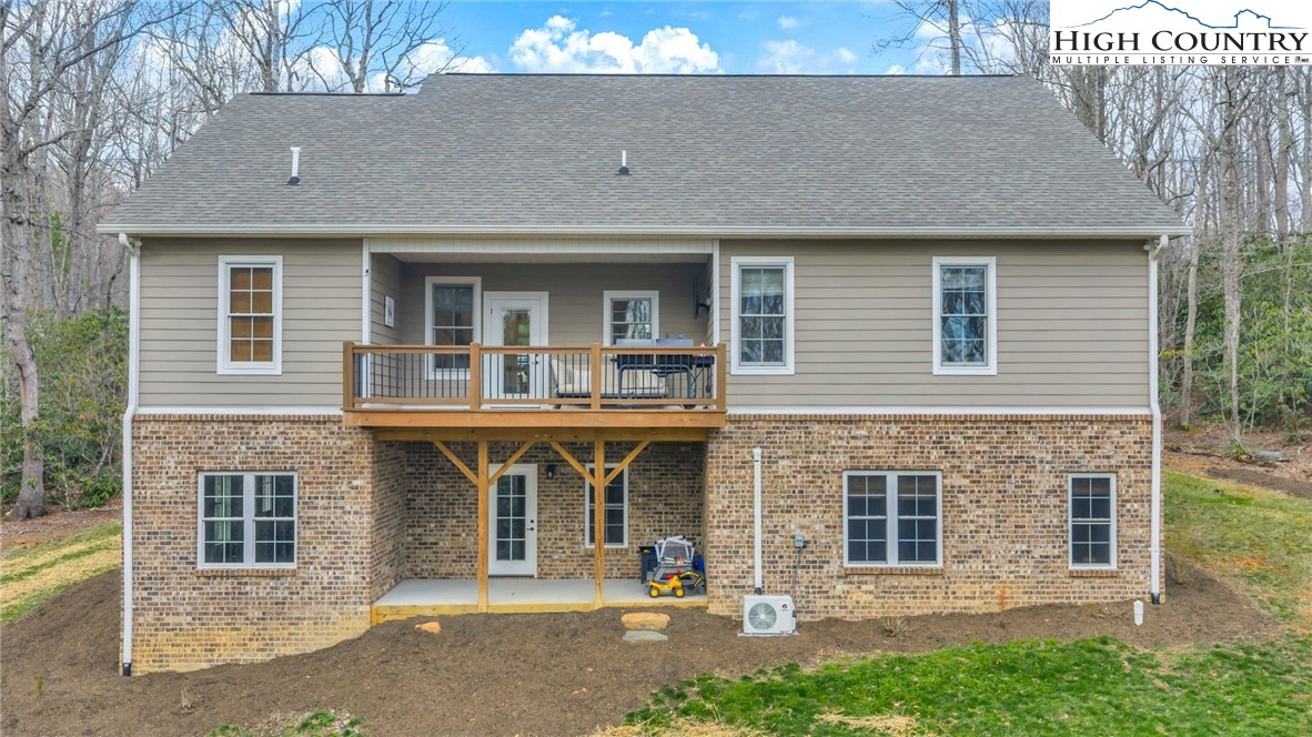 362 Fairway Oaks Drive