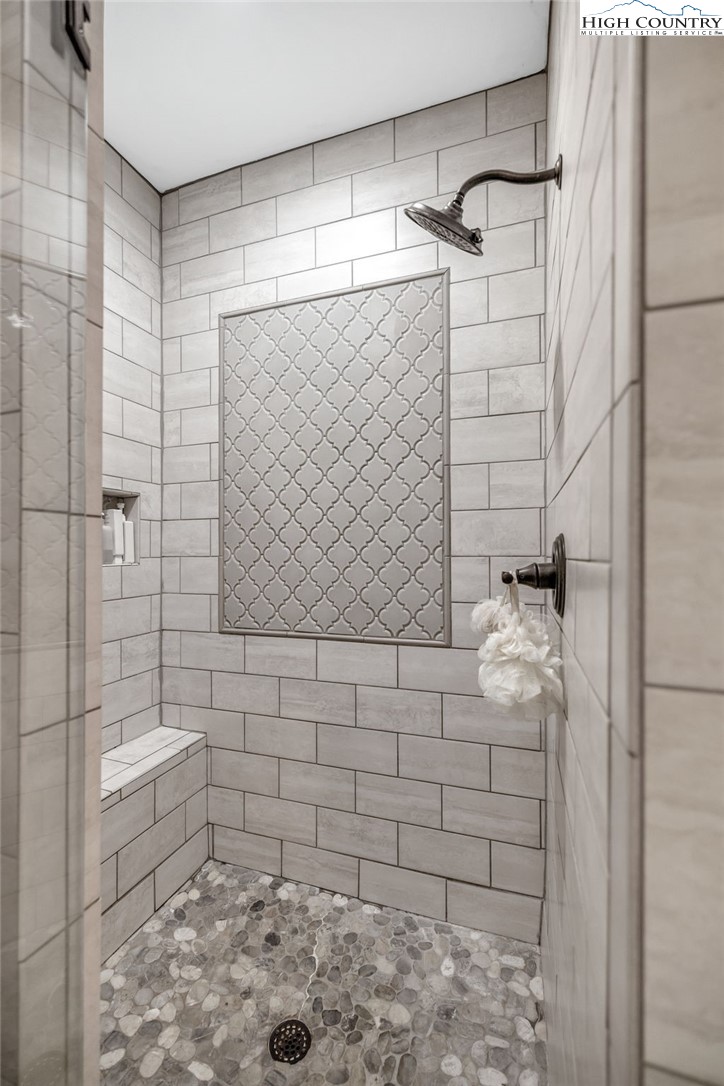 362 Fairway Oaks Drive