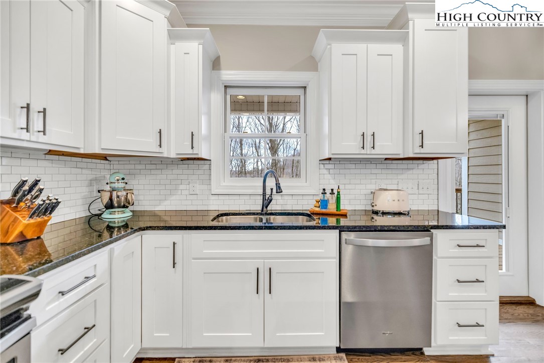 362 Fairway Oaks Drive