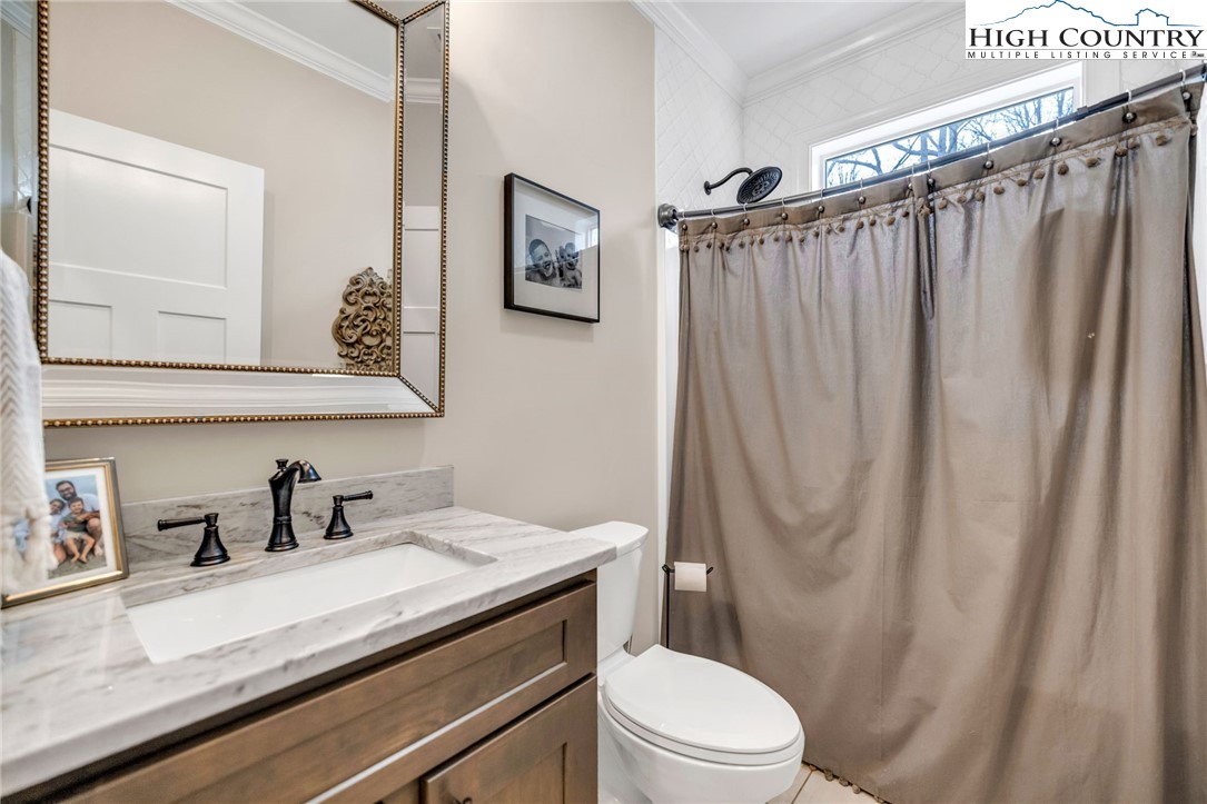 362 Fairway Oaks Drive