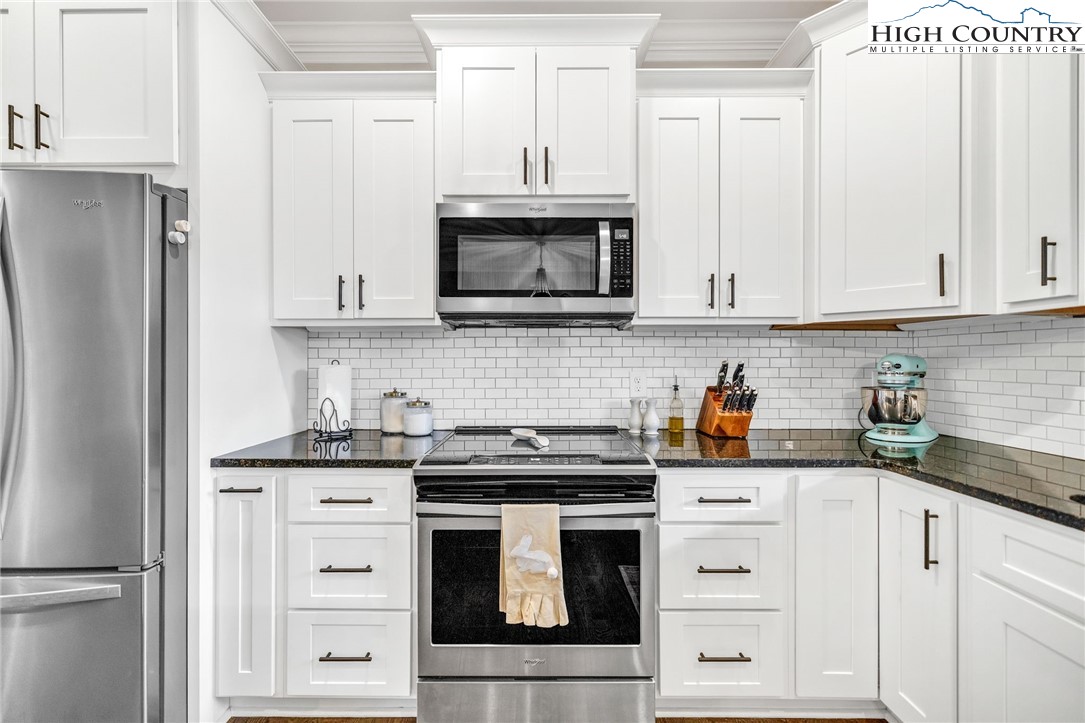 362 Fairway Oaks Drive