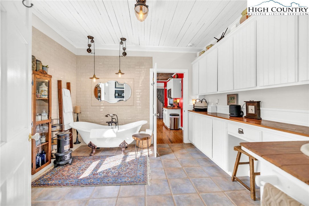 369 Spencer Branch Road