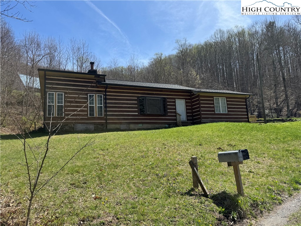 2292 Old Highway 16
