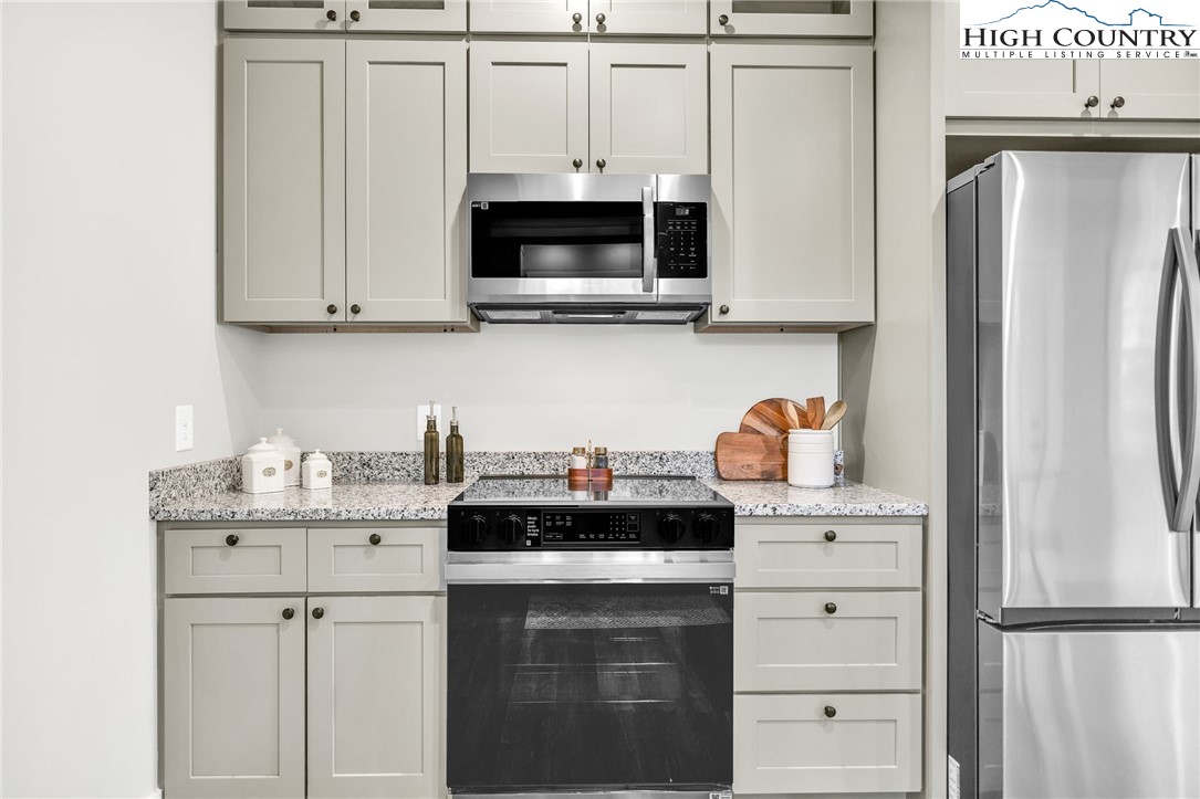 553 Graybeal Calloway Drive