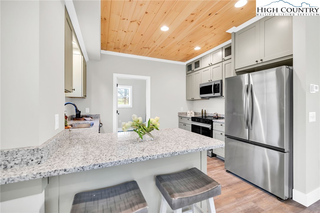 553 Graybeal Calloway Drive