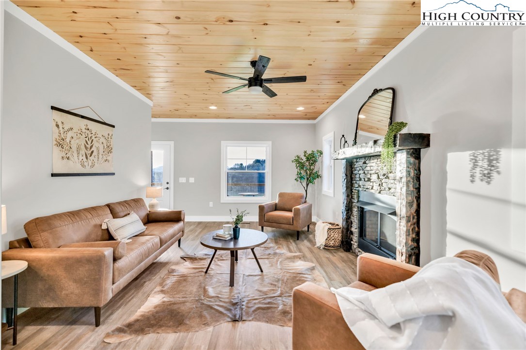 553 Graybeal Calloway Drive