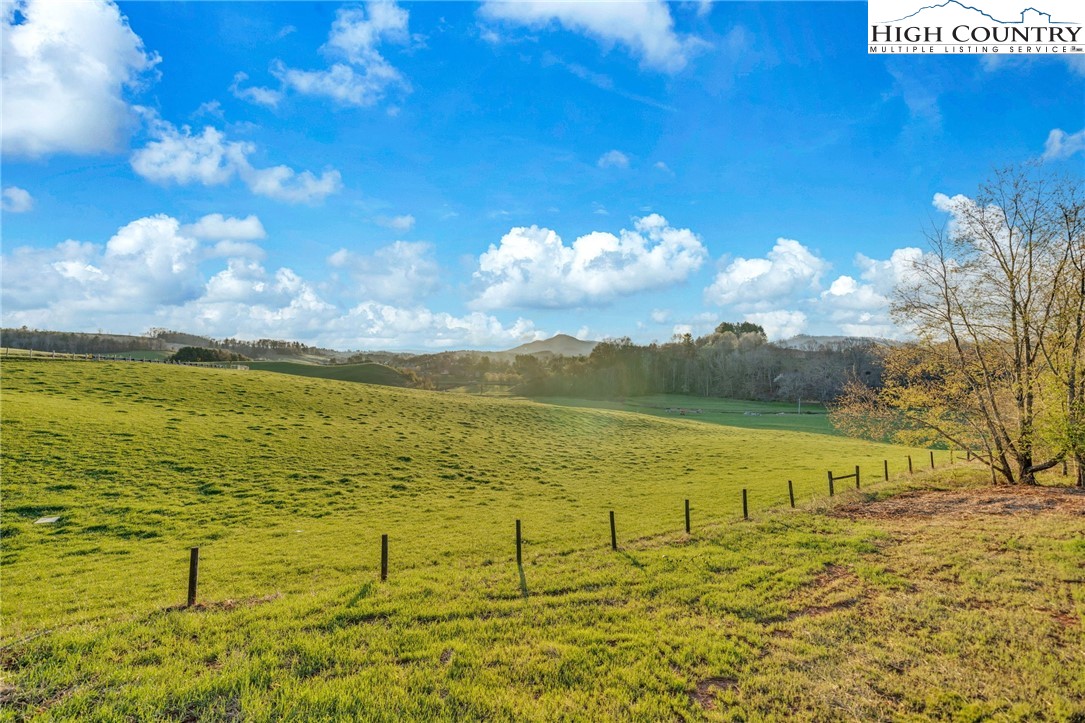 553 Graybeal Calloway Drive