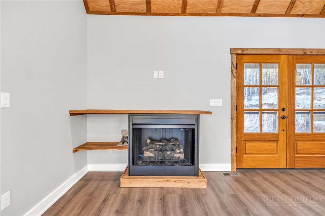250 Noahs Ridge