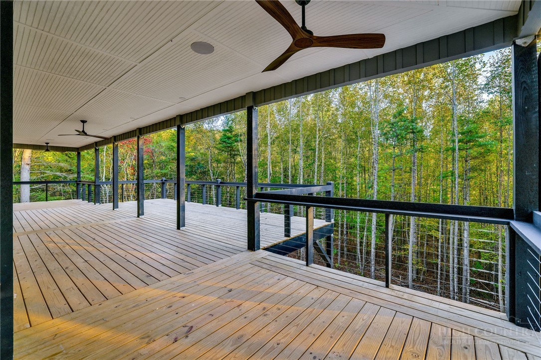 250 Noahs Ridge
