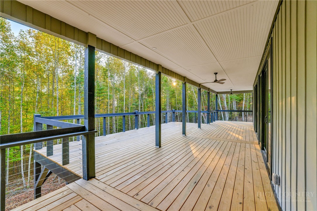 250 Noahs Ridge