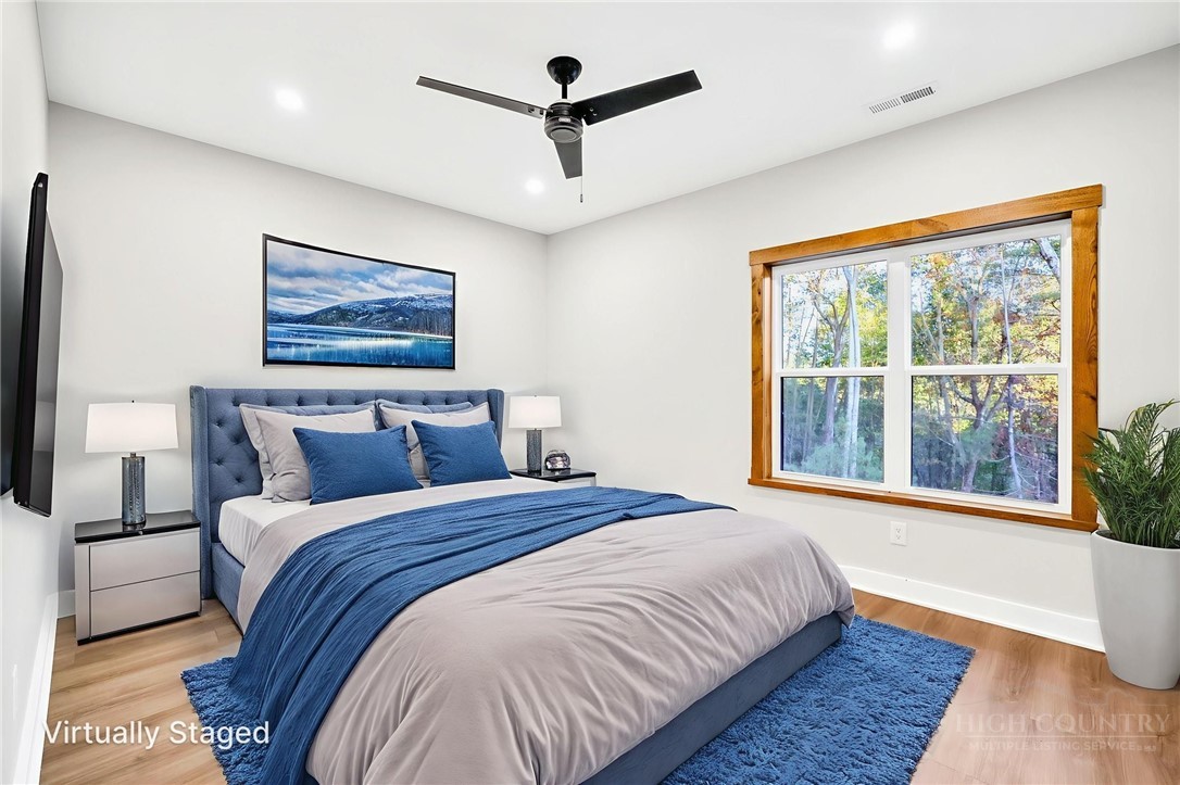 250 Noahs Ridge