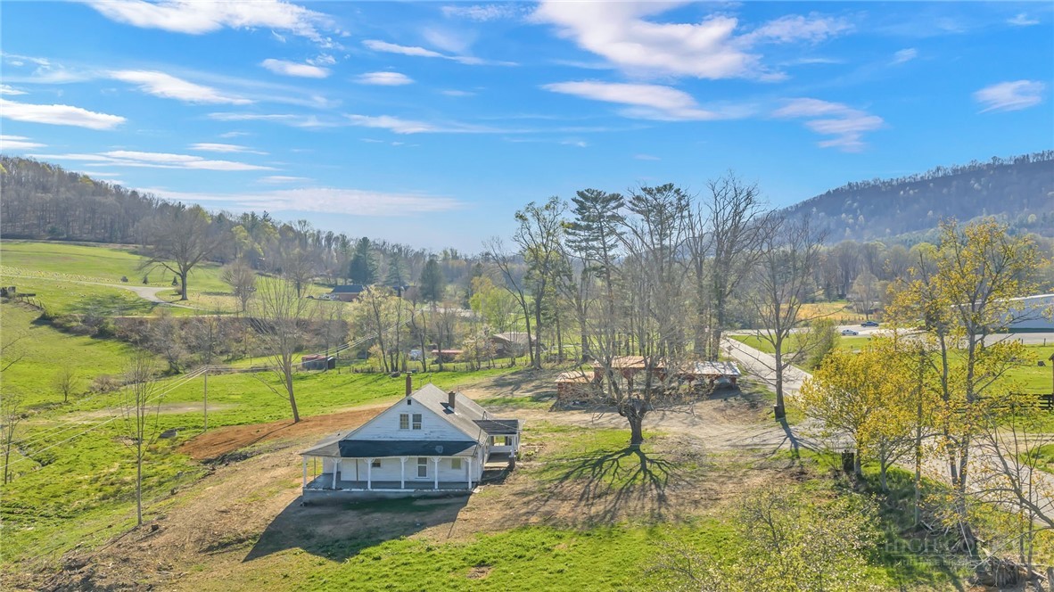 3630 US Highway 221 N