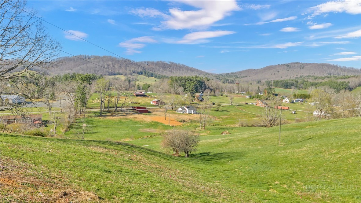 3630 US Highway 221 N