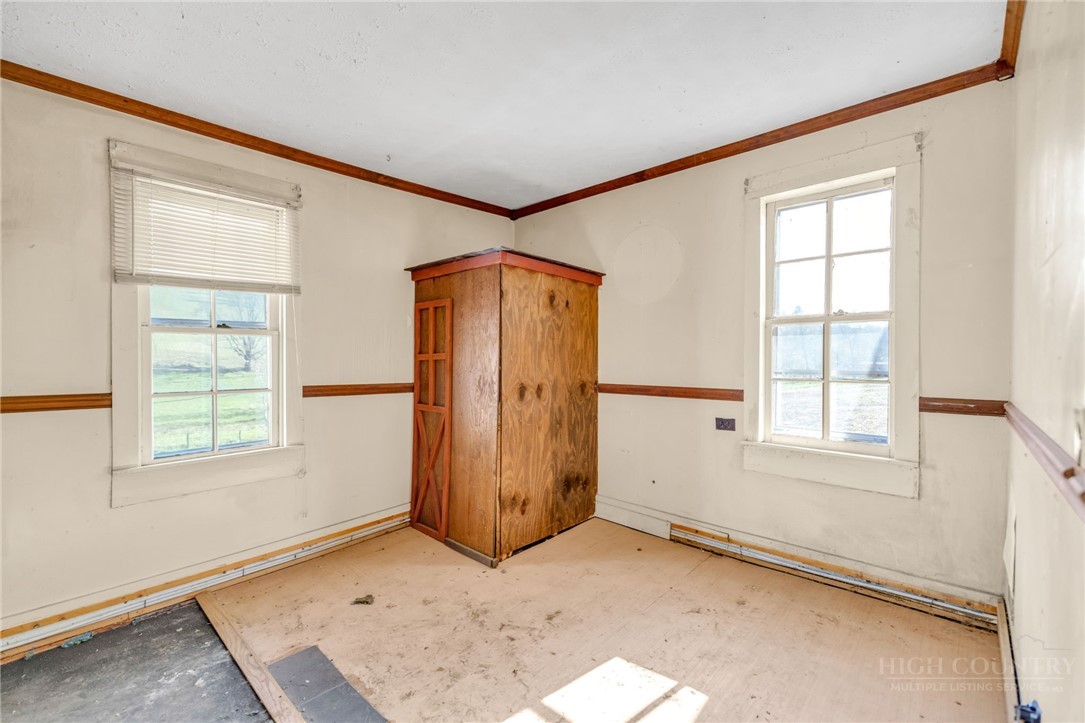 3630 US Highway 221 N