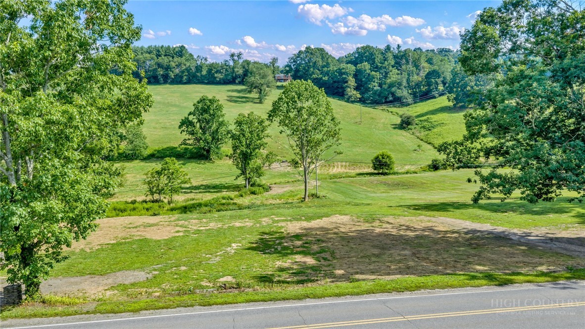 3630 US Highway 221 N