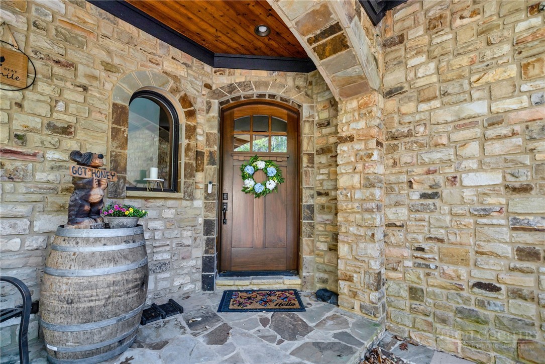 148 Hardwood Hill Drive