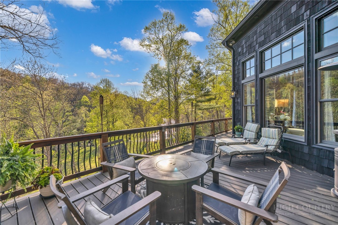 148 Hardwood Hill Drive