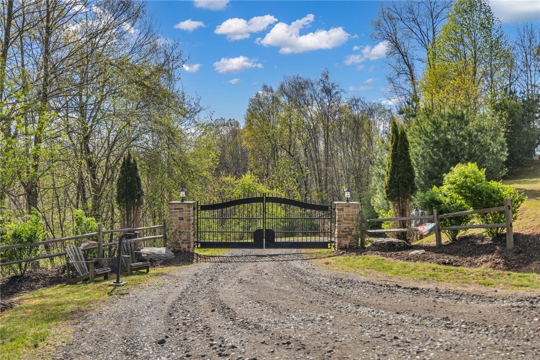 148 Hardwood Hill Drive