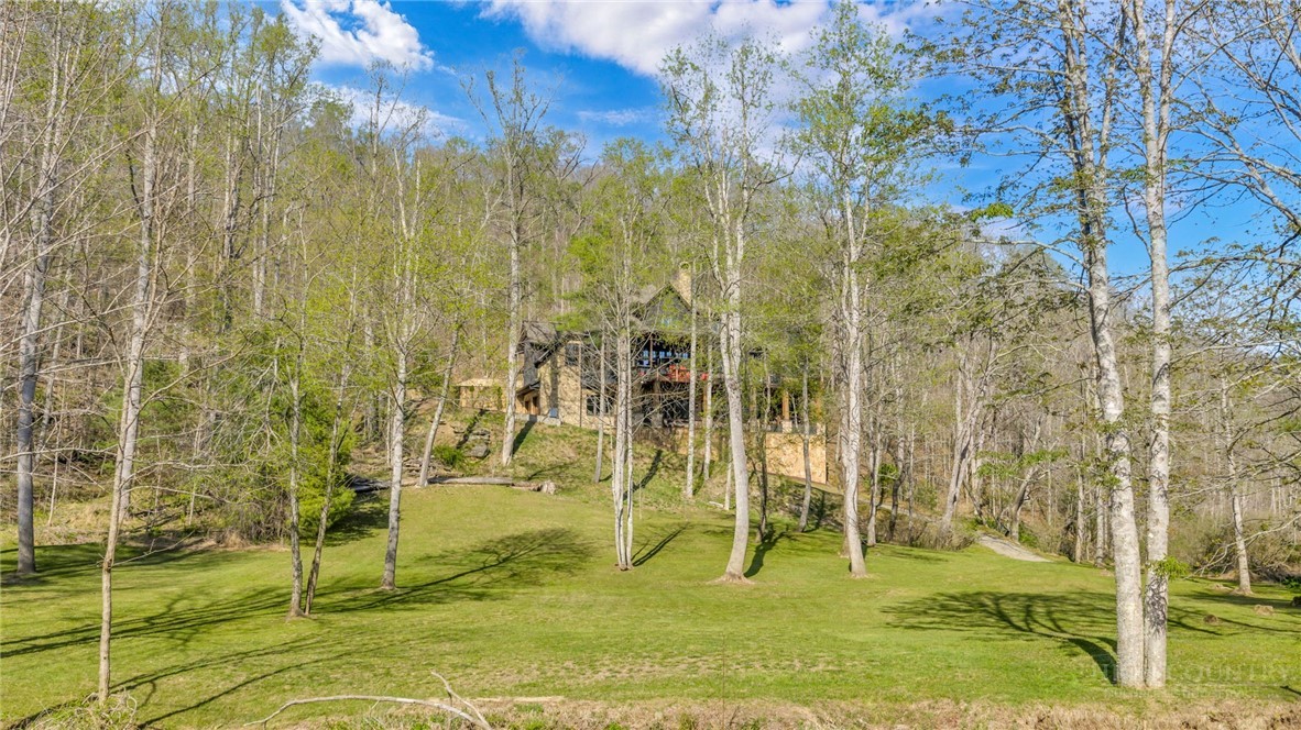 148 Hardwood Hill Drive