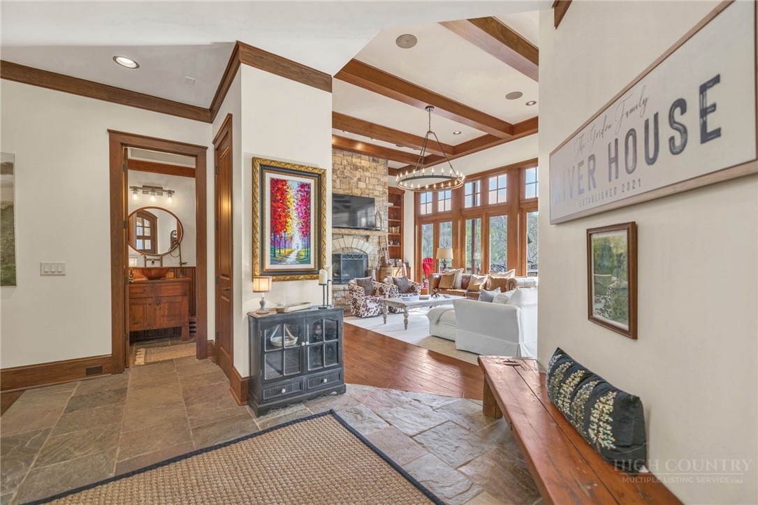 148 Hardwood Hill Drive