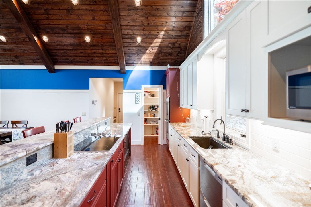 594 Village Pine Drive