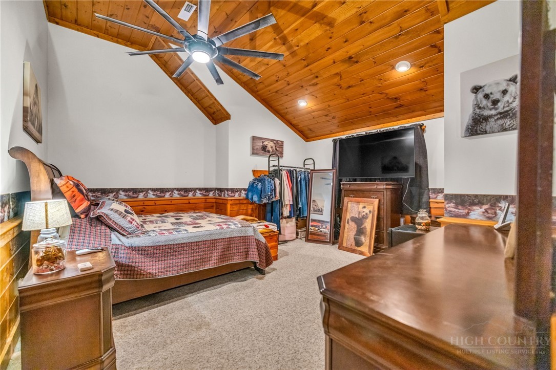 1600 Timber Ridge Road