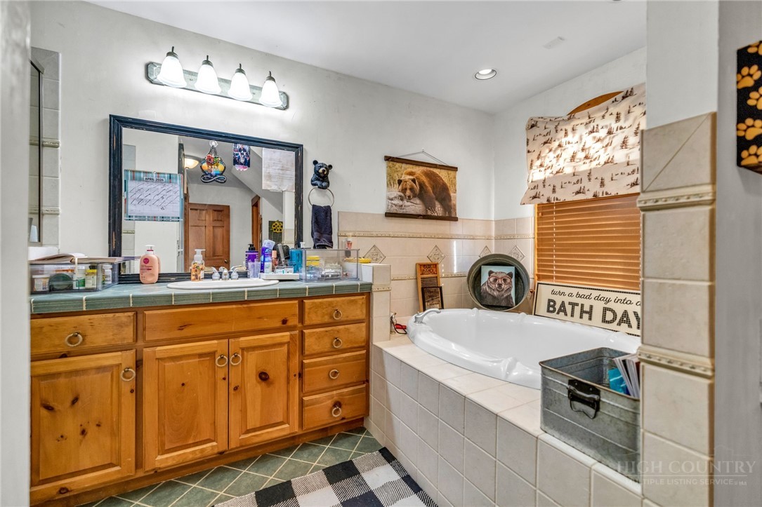 1600 Timber Ridge Road