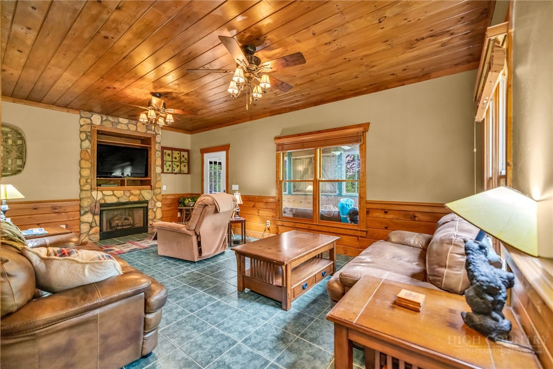 1600 Timber Ridge Road
