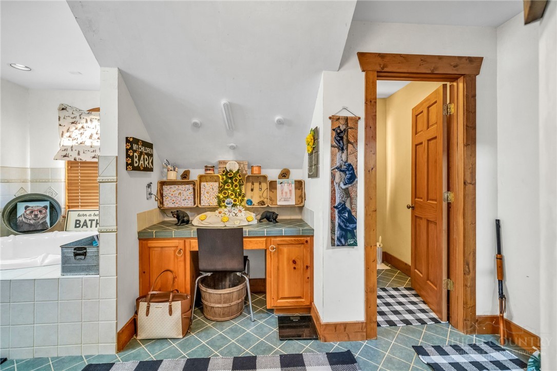 1600 Timber Ridge Road